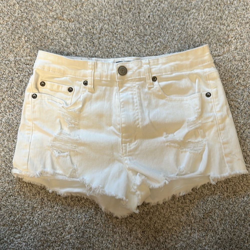 Aeropostale white jean shorts size 4